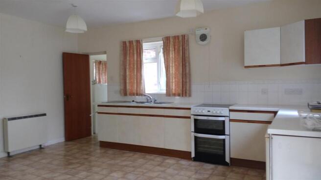 kitchen looking at u