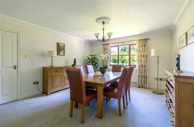 3 Reception Rooms