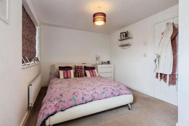 3 bed Detached for sale Image 9