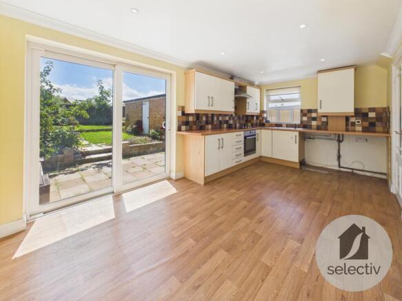3 bed Semi-Detached for sale Image 7