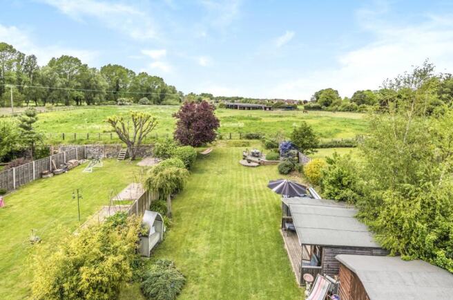 Garden & View