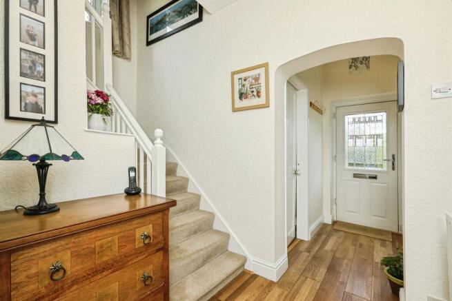 3 bed Detached for sale Image 8
