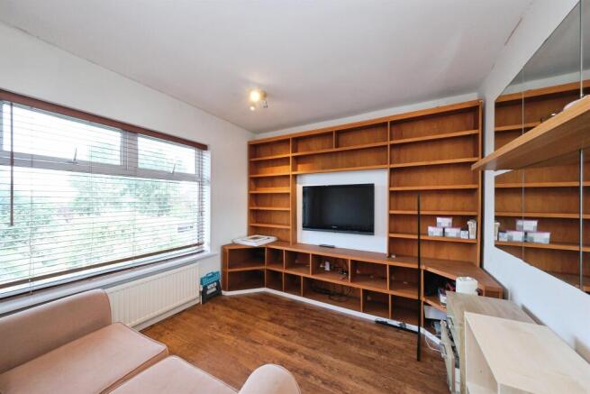 3 bed Semi-Detached for sale Image 11