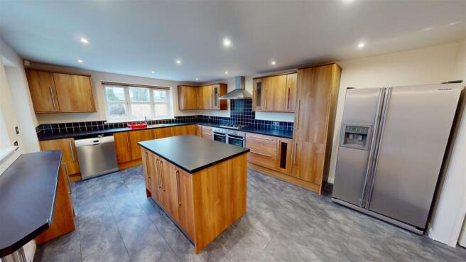 Stanley Ave Kitchen