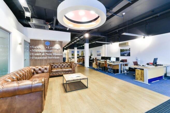 HIGH STREET 141 WINKWORTH BECKINGHAM OFFICE 15.j