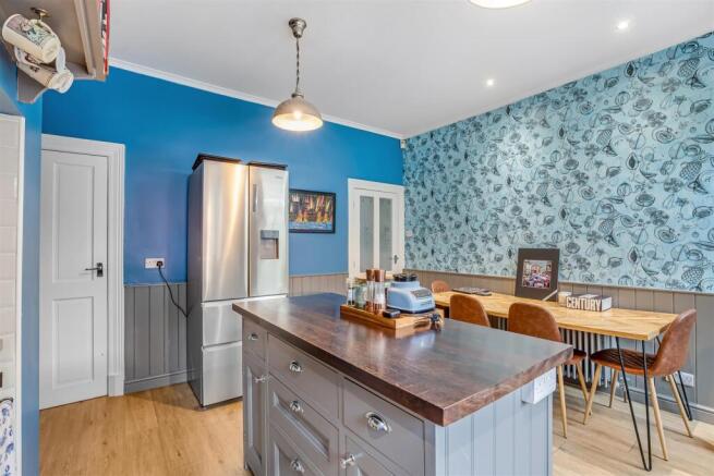 4 bed End of Terrace for sale Image 11