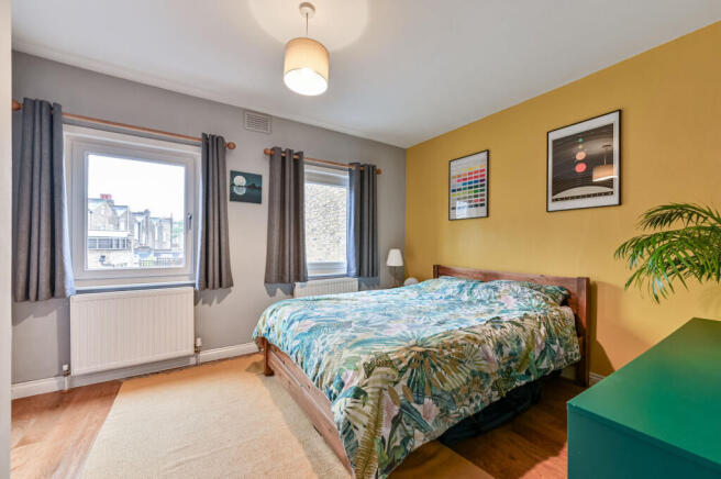 Queens Crescent, Kentish Town, London, NW5 photo 4