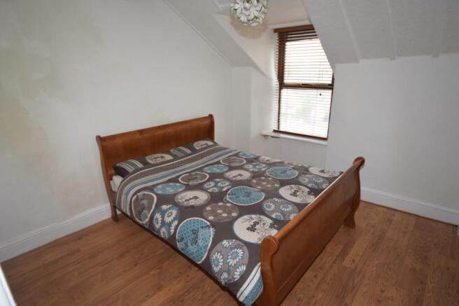 BEDROOM 2