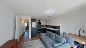 Flat 8, 140, Broughton Road, Warriston, Edinburgh EH7 4LE