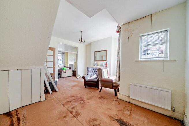 3 bed Terraced for sale Image 5