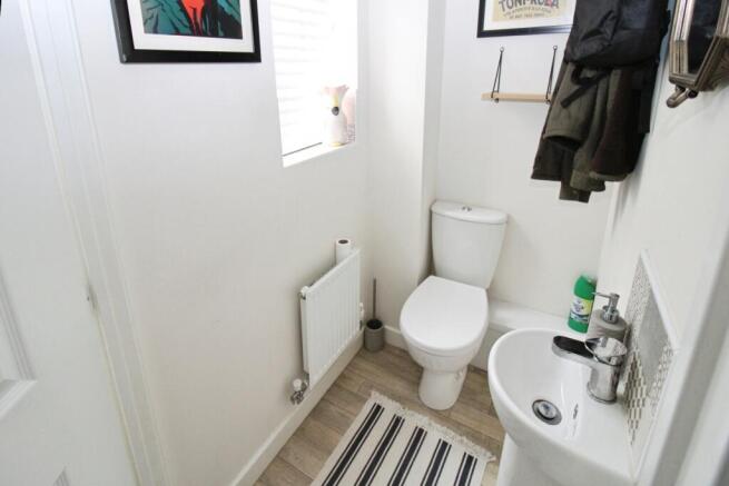 3 bed Detached for sale Image 5