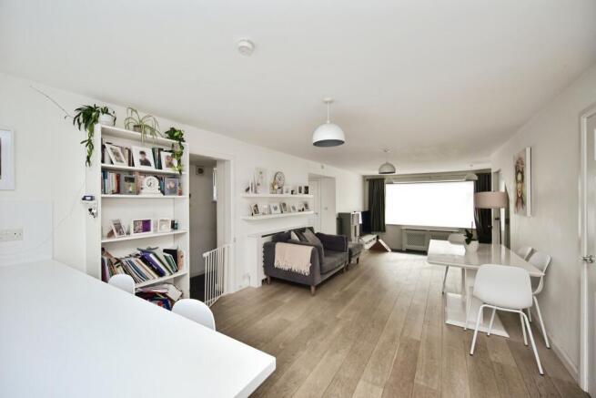 Open Plan Kitchen/Lounge