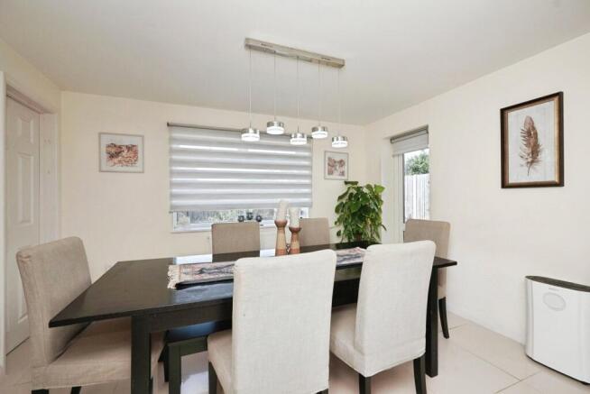 Derwent Avenue, Ramsgate, Kent, CT11 photo 5