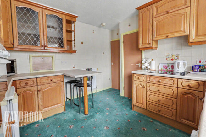 2 bed Detached Bungalow for sale Image 4