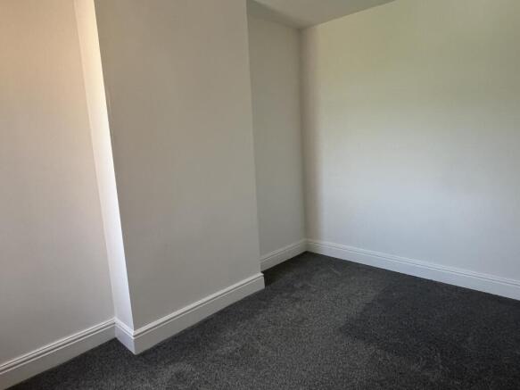 3 bed Terraced to rent Image 10