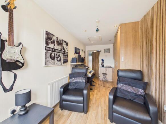 3 bed Detached for sale Image 8