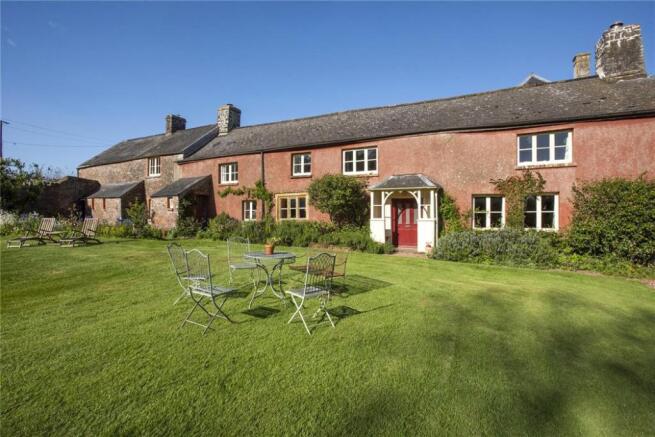 Ayshford Court