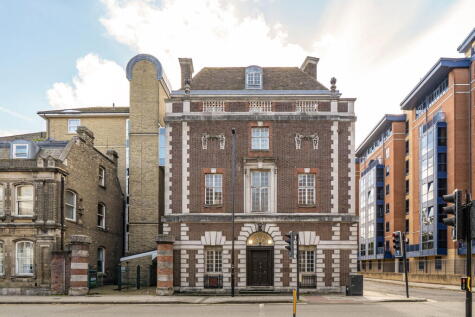 Provincial House, 84 Canute Road, Southampton, SO14 3GX