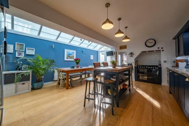 Open Plan Kitchen/Living/Dining Room