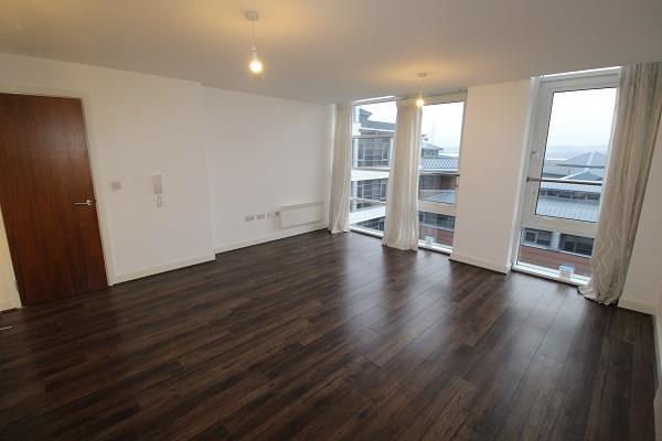 Living area.jpg