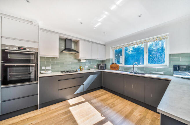 1294743-17-6824bd...