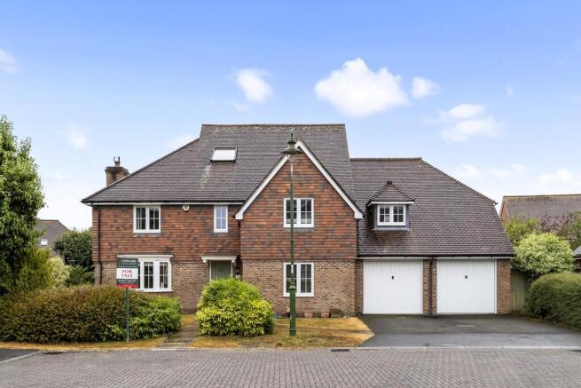 Barrow Close, 14-...