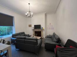 20, Hyde Park Terrace, Hyde Park, Leeds LS6 1BJ