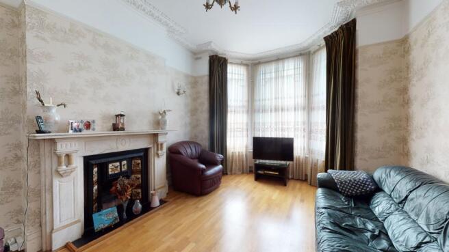  24 Ardilaun Road, Highbury,  London, N5 2QR 