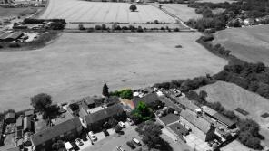 30, Woolshots Road, Wickford SS12 0LB