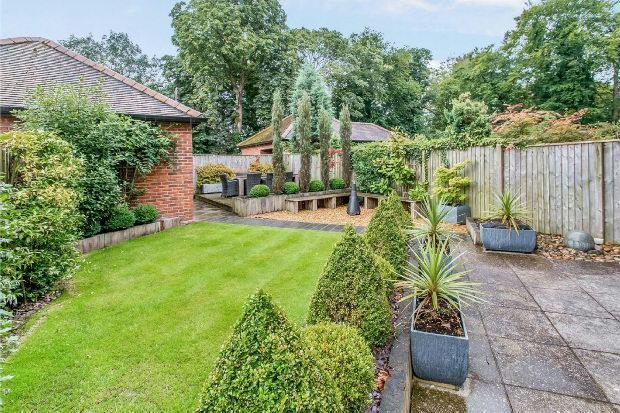 Gardens Aspect 2