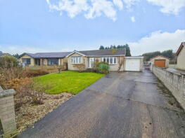 47, Arundell Drive, Lundwood, Barnsley S71 5LF