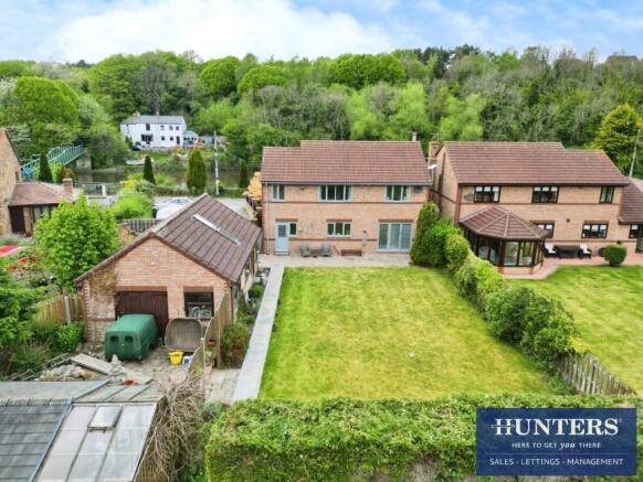 River View, Alice Well Villas, Cox Green, Sunderland photo 4