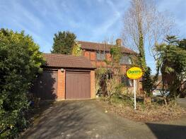 15, Burnaston Crescent, Monkspath, Solihull B90 4LT