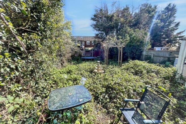 33 The Drive, Morden, Surrey, SM4 6DH