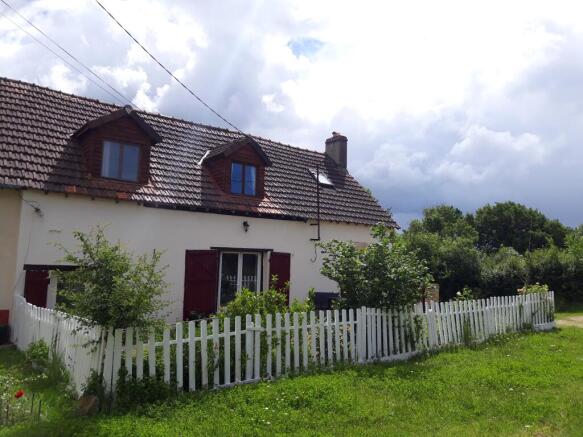 Photo 1