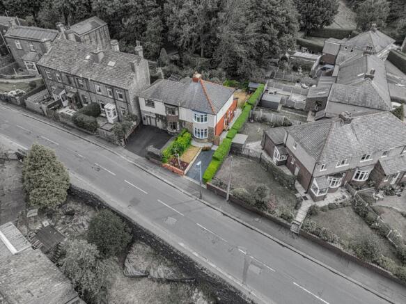 2 bed Semi-Detached for sale in huddersfield