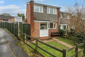1, Parklands Avenue, Waterlooville PO8 8HN