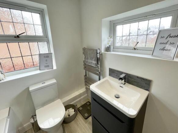 Master En-Suite