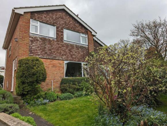 51 Finch Road main photo.jpg