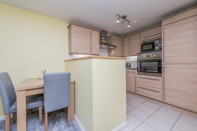 1 bed Flat for sale Image 6