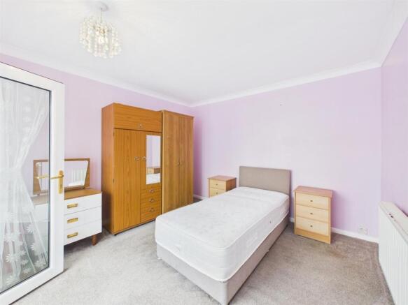 1 bed Semi-Detached Bungalow for sale Image 7