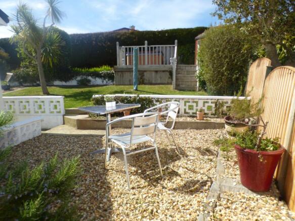 Garvelled Patio