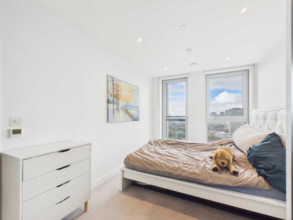 CAM03741G0-PR0152...