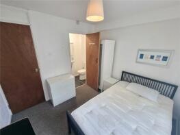 1, Dinthill, Hollinswood, Telford TF3 2DT