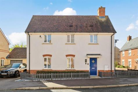 Harebell Avenue, Stotfold SG5 4QZ