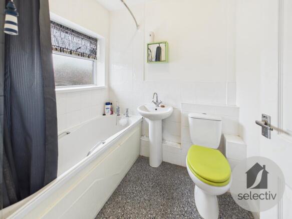 2 bed Semi-Detached for sale Image 11