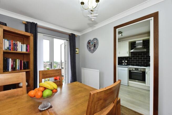 3 bed Detached for sale Image 6