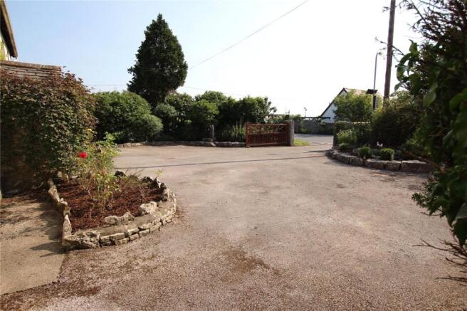 Parking & Garden