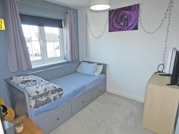 2285bed2.jpg