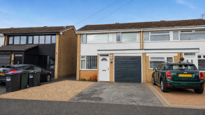 7, Lodge Close, Shifnal TF11 9PU